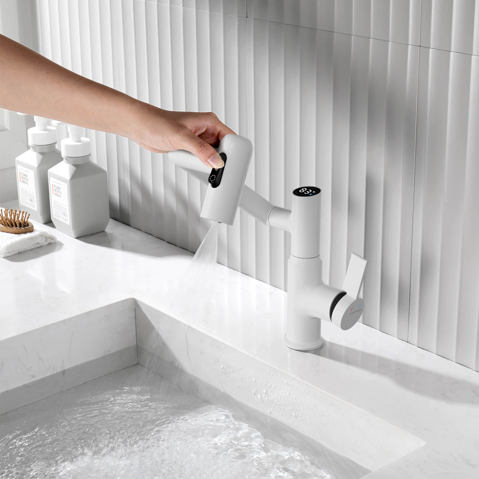 Recertified-Lefton Single-Hole Rotatable Faucet with Temperature Display-BF2204-US