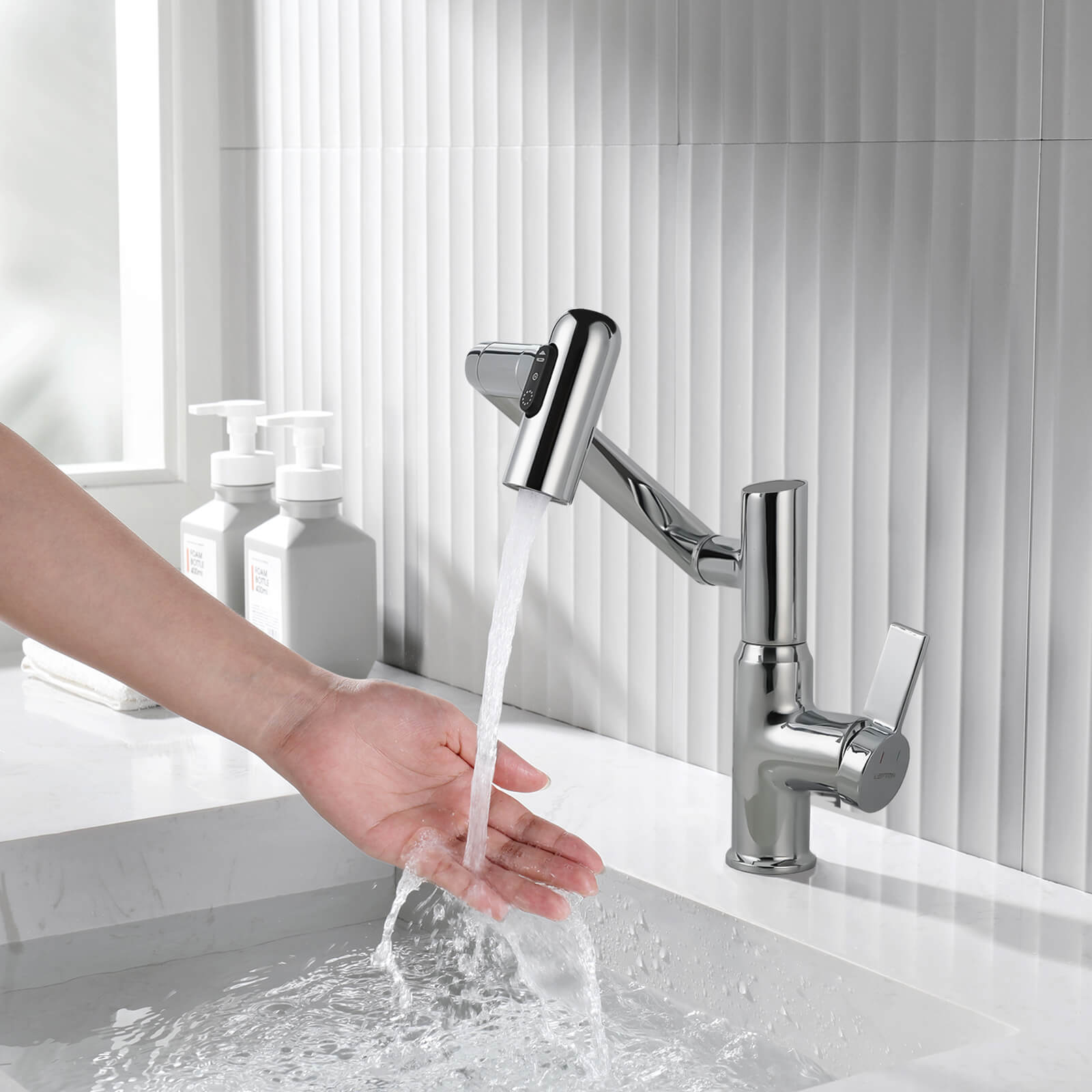 Recertified-Lefton Single-Hole Rotatable Faucet with Temperature Display-BF2204-US