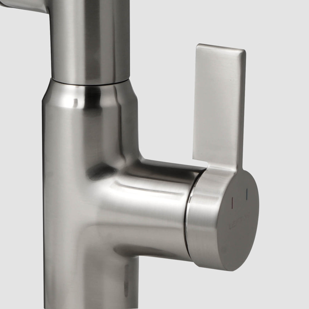 Recertified-Lefton Single-Hole Rotatable Faucet with Temperature Display-BF2204-US