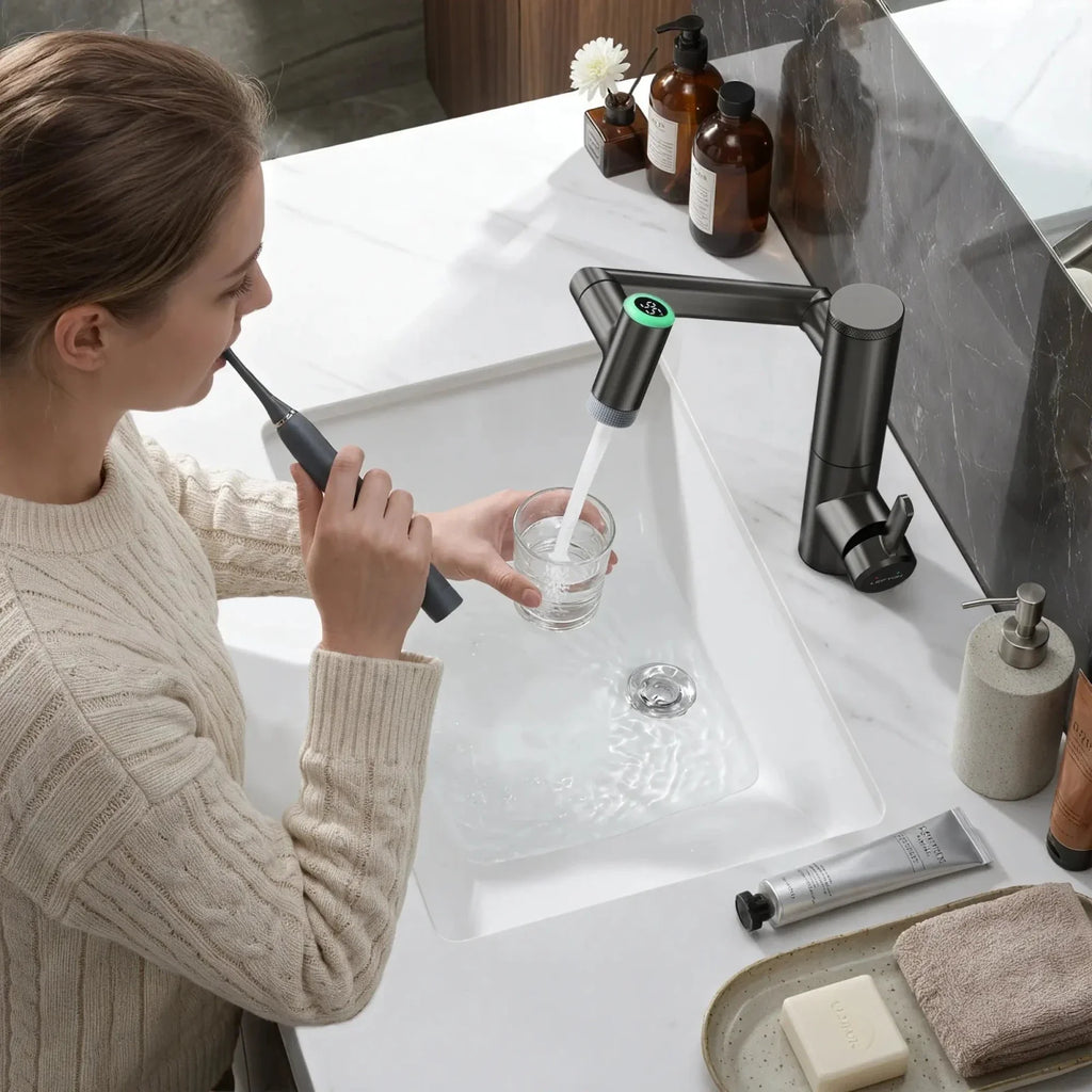 Lefton 1080° Rotating Bathroom Built-in Filter Faucet With Temperature Display-BPF01