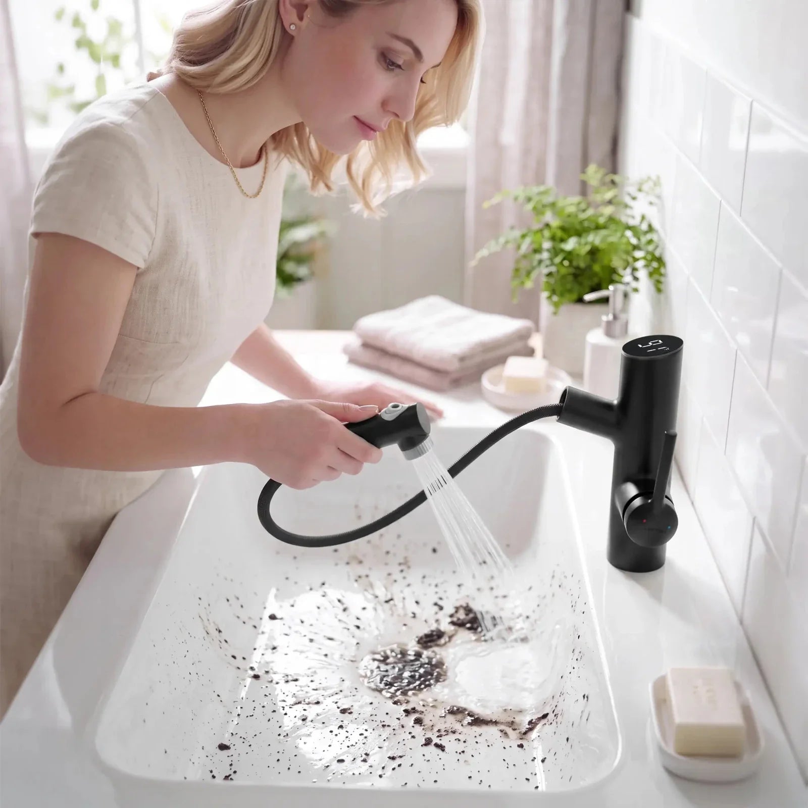 Lefton Single-Handle Bathroom Fountain Faucet With Temperature Display-BF2502